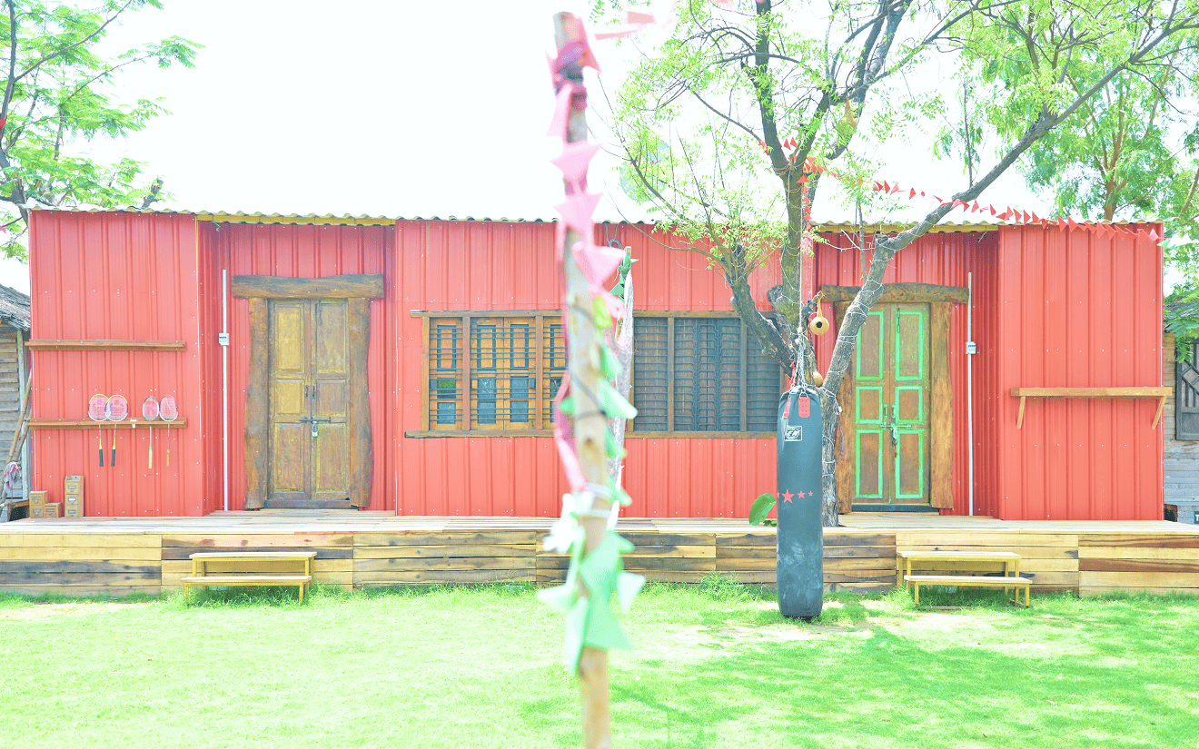 Deluxe Container Cottage (Holi Celebration) - Image 5